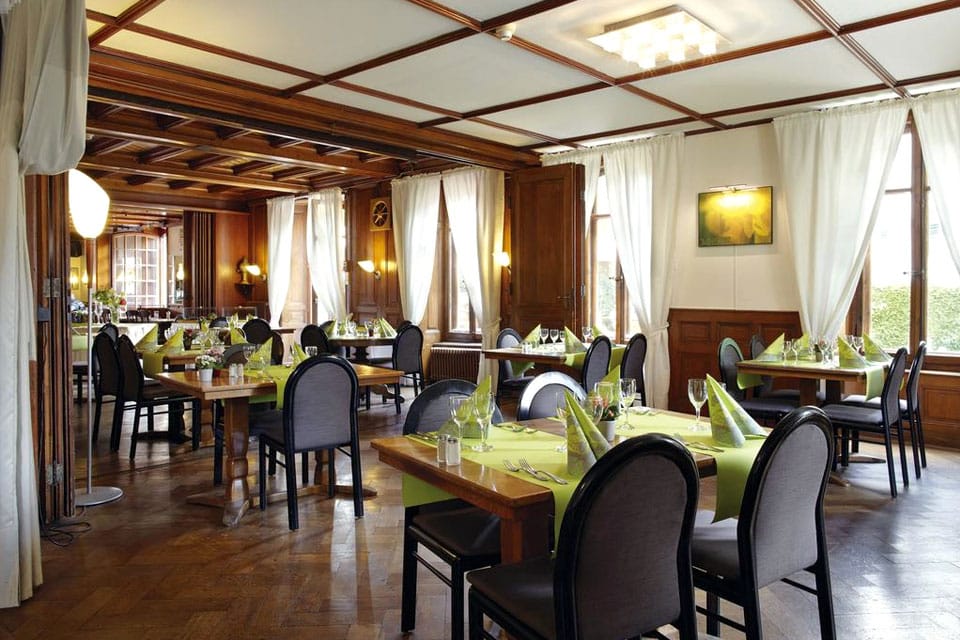 Restaurant des Hôtel de l'Aigle in Couvet